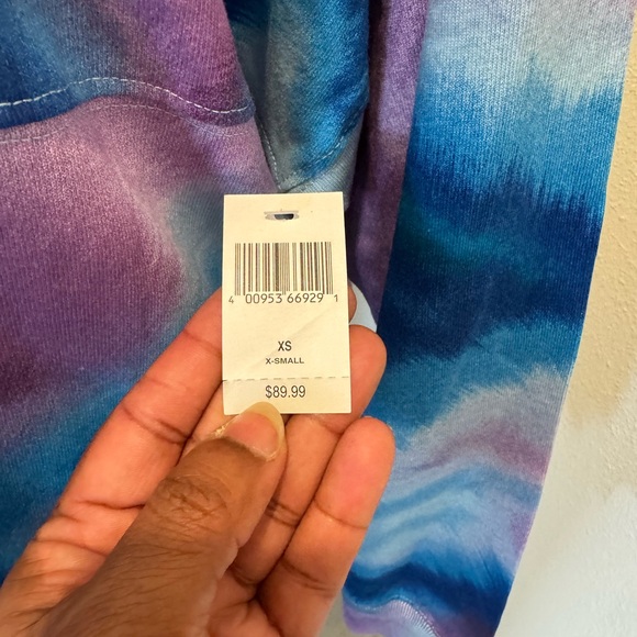 Disney World 50th Anniversary Tie-dye size XS Spirit Jersey - Picture 6 of 7